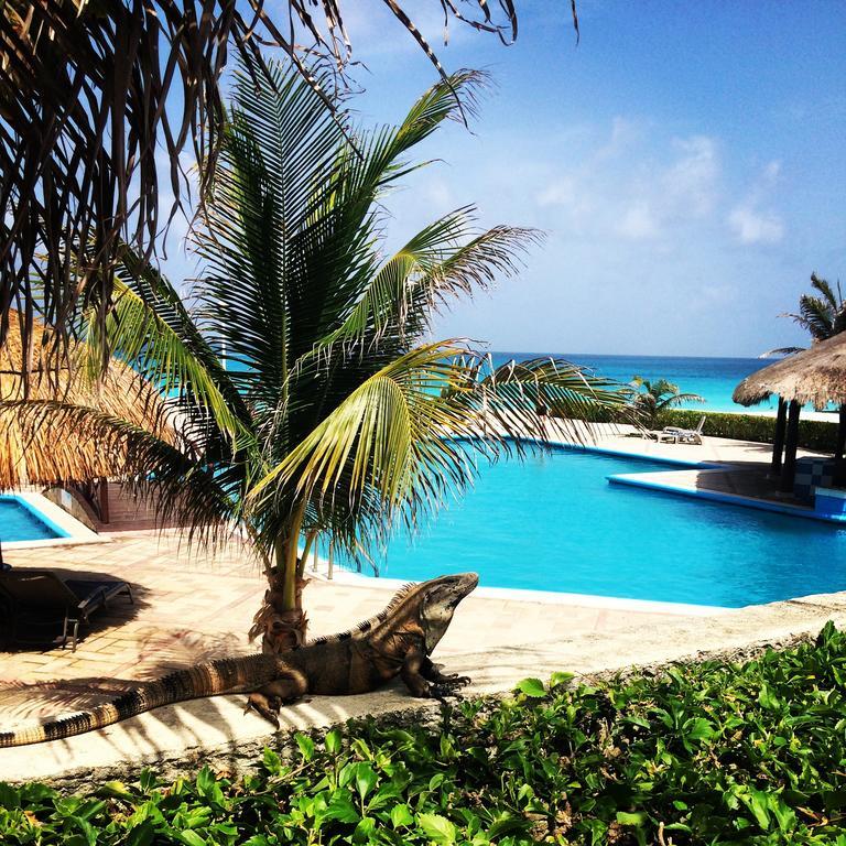 Cancun Beach Aparthotel Brisas ภายนอก รูปภาพ