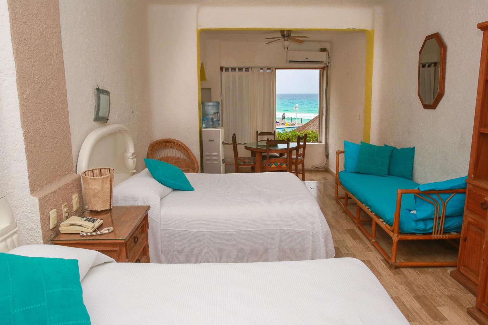 Cancun Beach Aparthotel Brisas ภายนอก รูปภาพ
