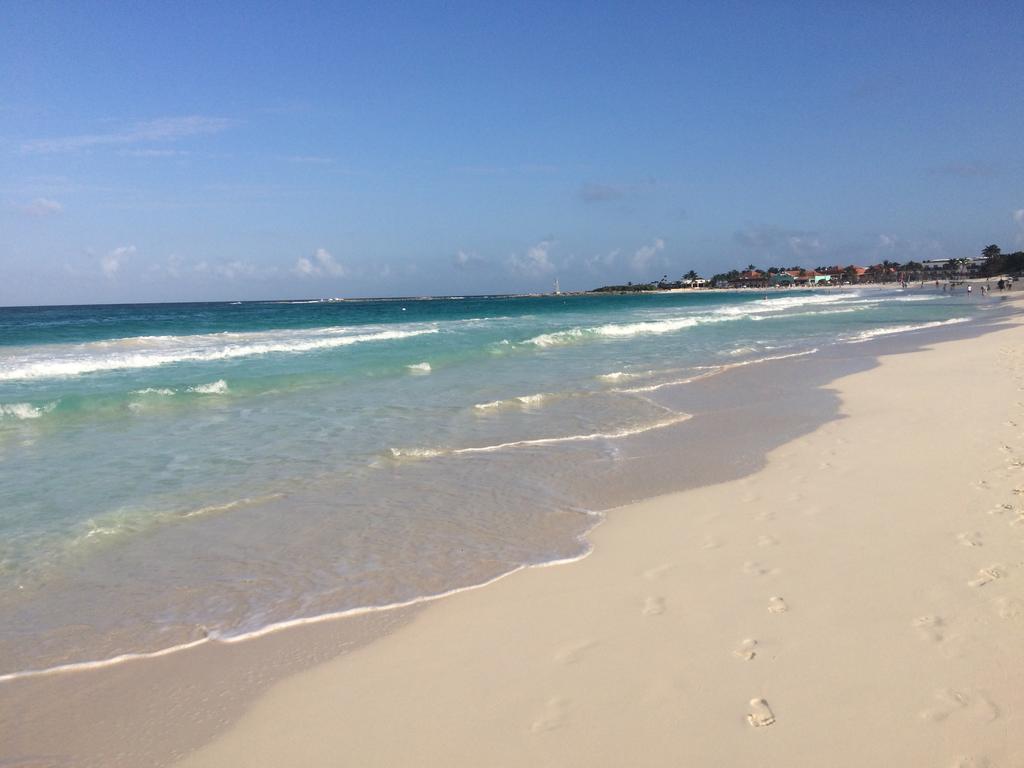 Cancun Beach Aparthotel Brisas ภายนอก รูปภาพ