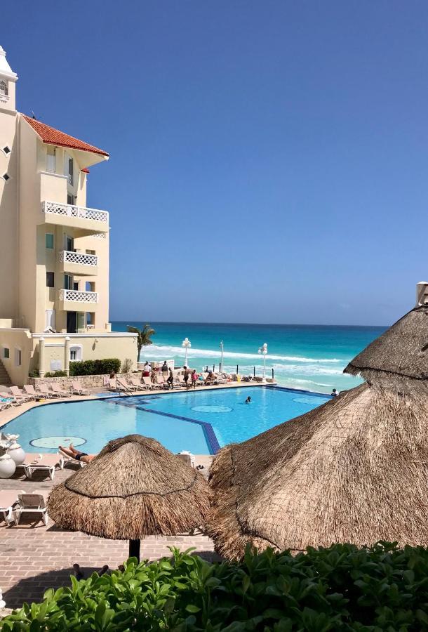 Cancun Beach Aparthotel Brisas ภายนอก รูปภาพ